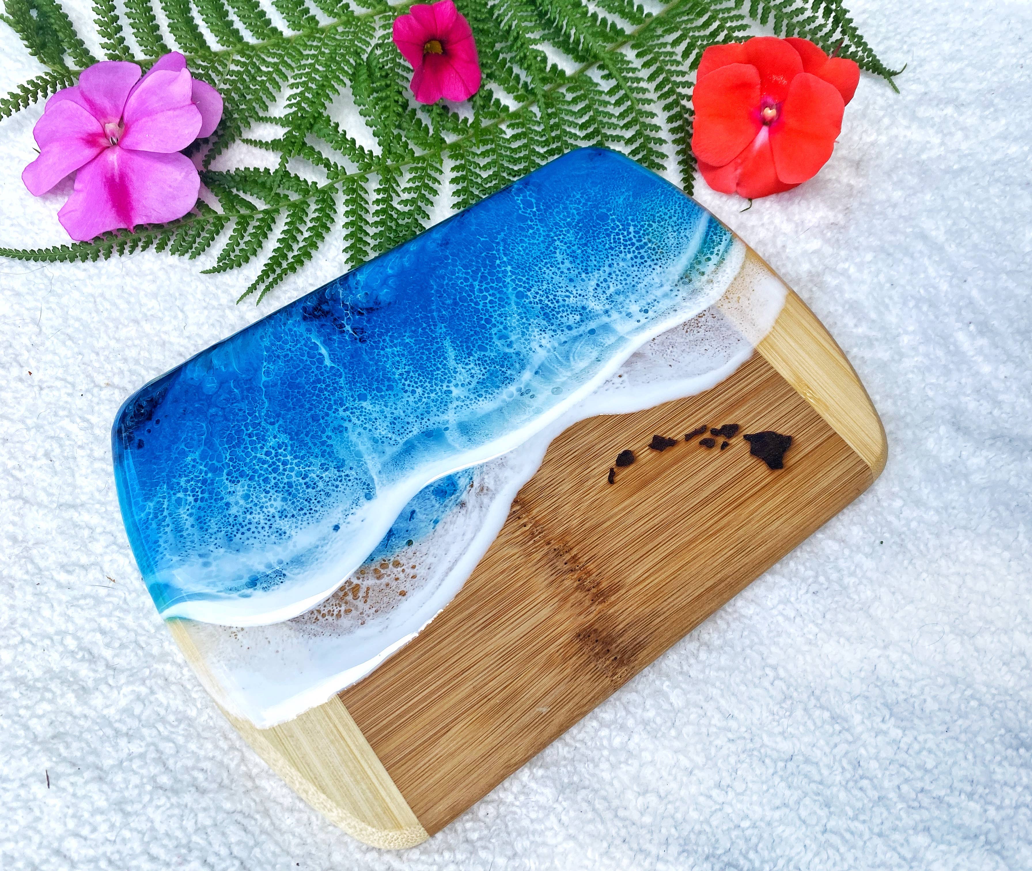 TBM Creations LLC - Wholesale Cheese Board - HAWAIIAN ISLANDS Ocean Charcuterie board Maui made5