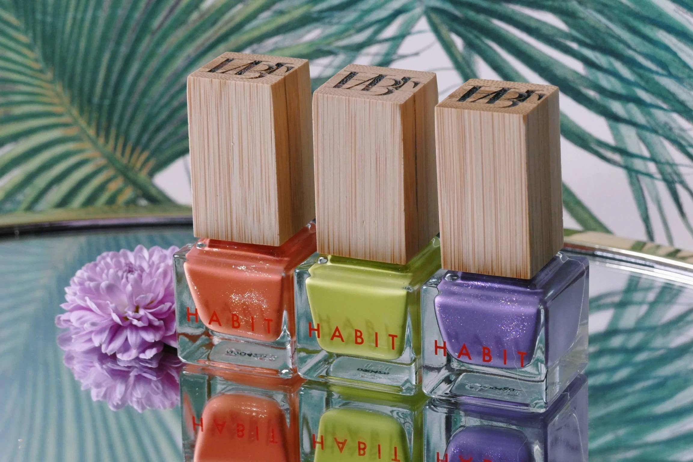 Habit Cosmetics – Esmalte por atacado – 54 Let's Call It a Chartreuse - Esmalte verde-amarelo híbrido4