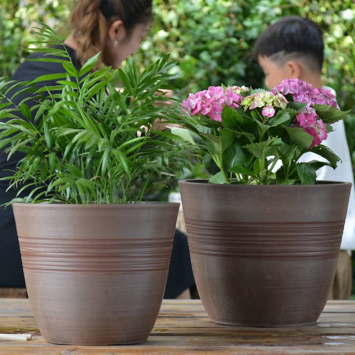 Greenship Garden USA - Wholesale Plant Pot - GreenShip Hand Carved Band Planter, W. 12.21"x H. 10.05"7