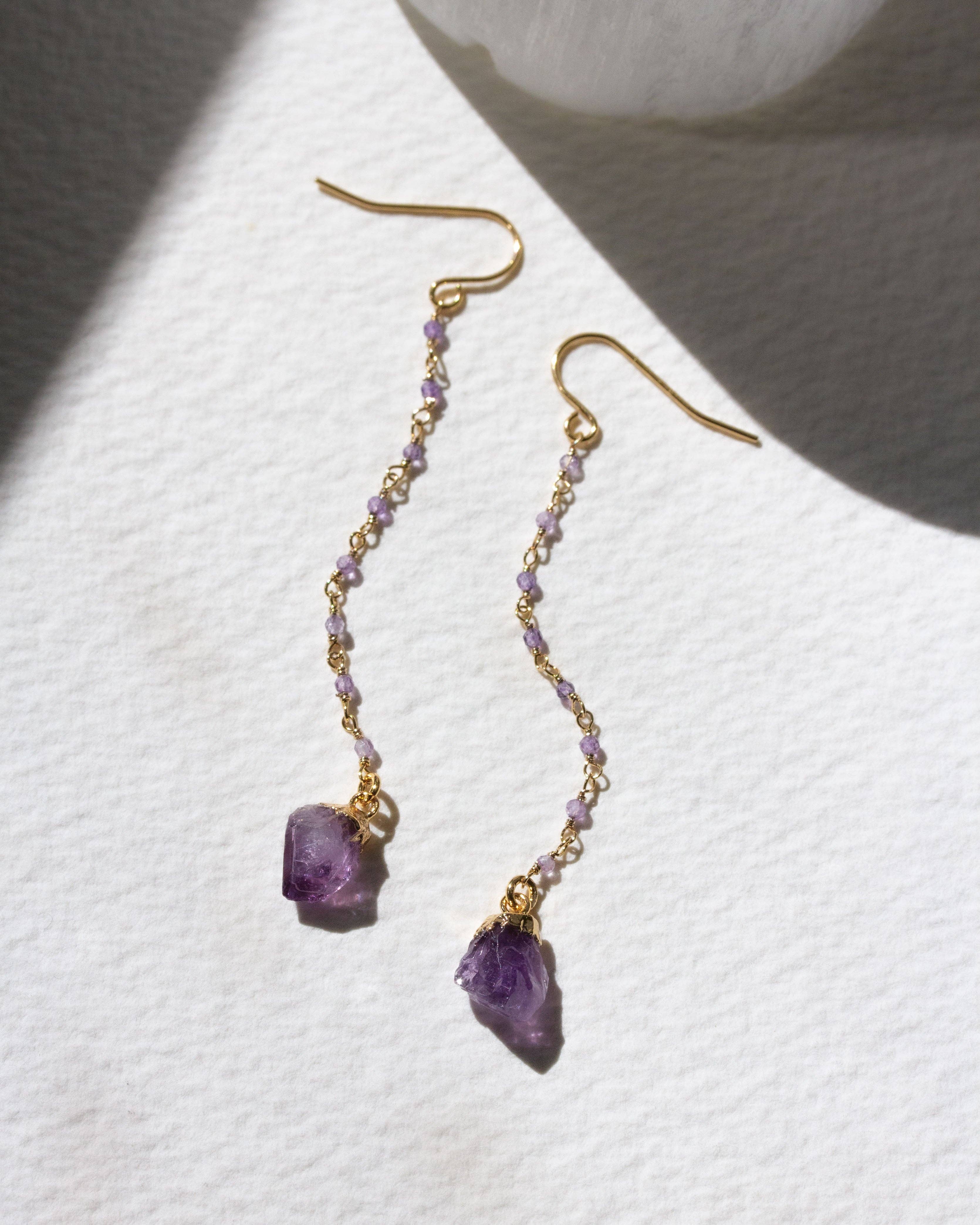 Luna Norte - Wholesale Dangle Earrings - Violet Drop Amethyst Earrings