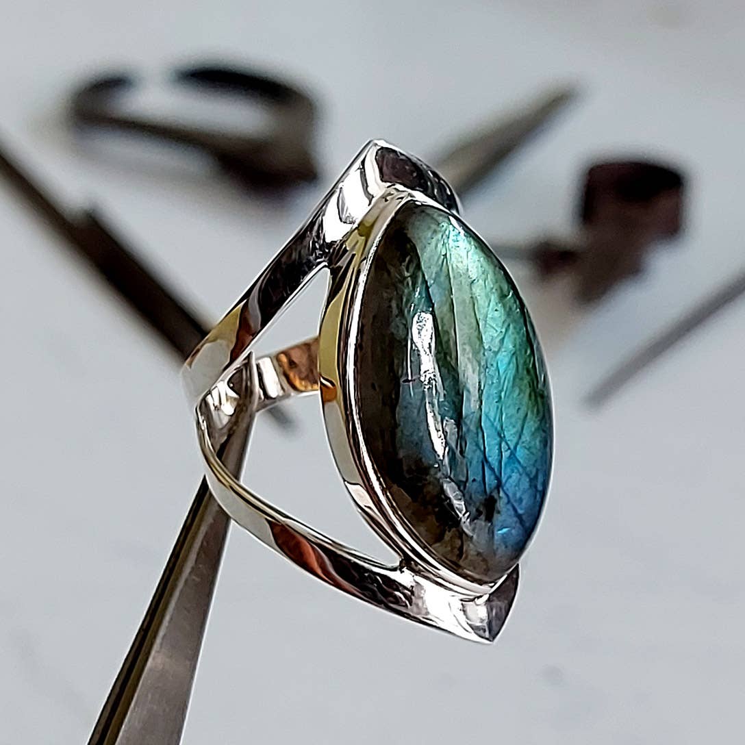 Crystal Earth Sterling - Wholesale Cocktail/Statement Ring - The Marquesa Open Band Sterling Ring - Labradorite2