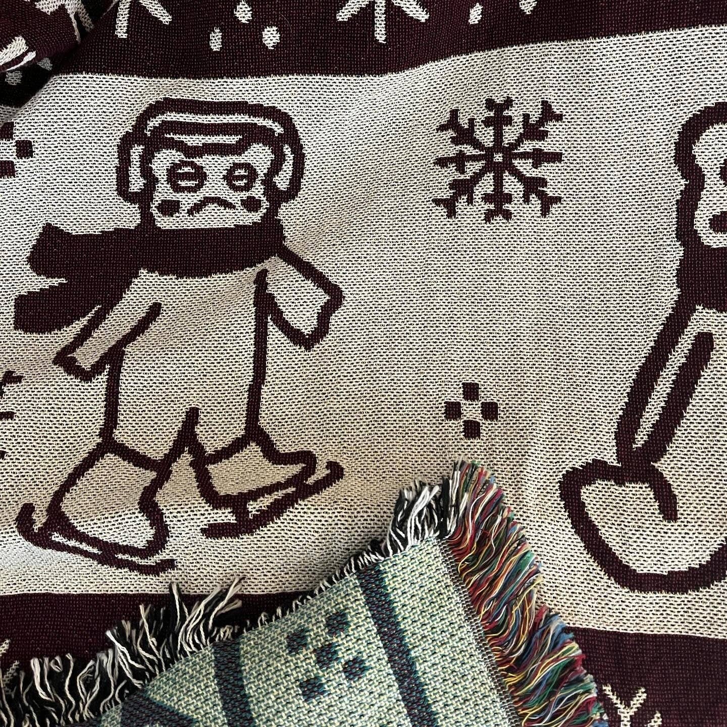 Frogblobs - Wholesale Throw Blanket - Winter Frog Tapestry Blanket3