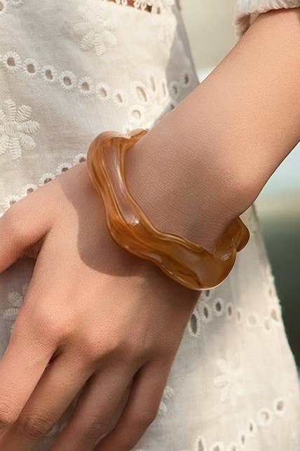 JOSSLYN by wall to wall - Wholesale Cuff Bracelet - Acrylic Wavy Bamboo Design Cuff Bracelet | 40B51960