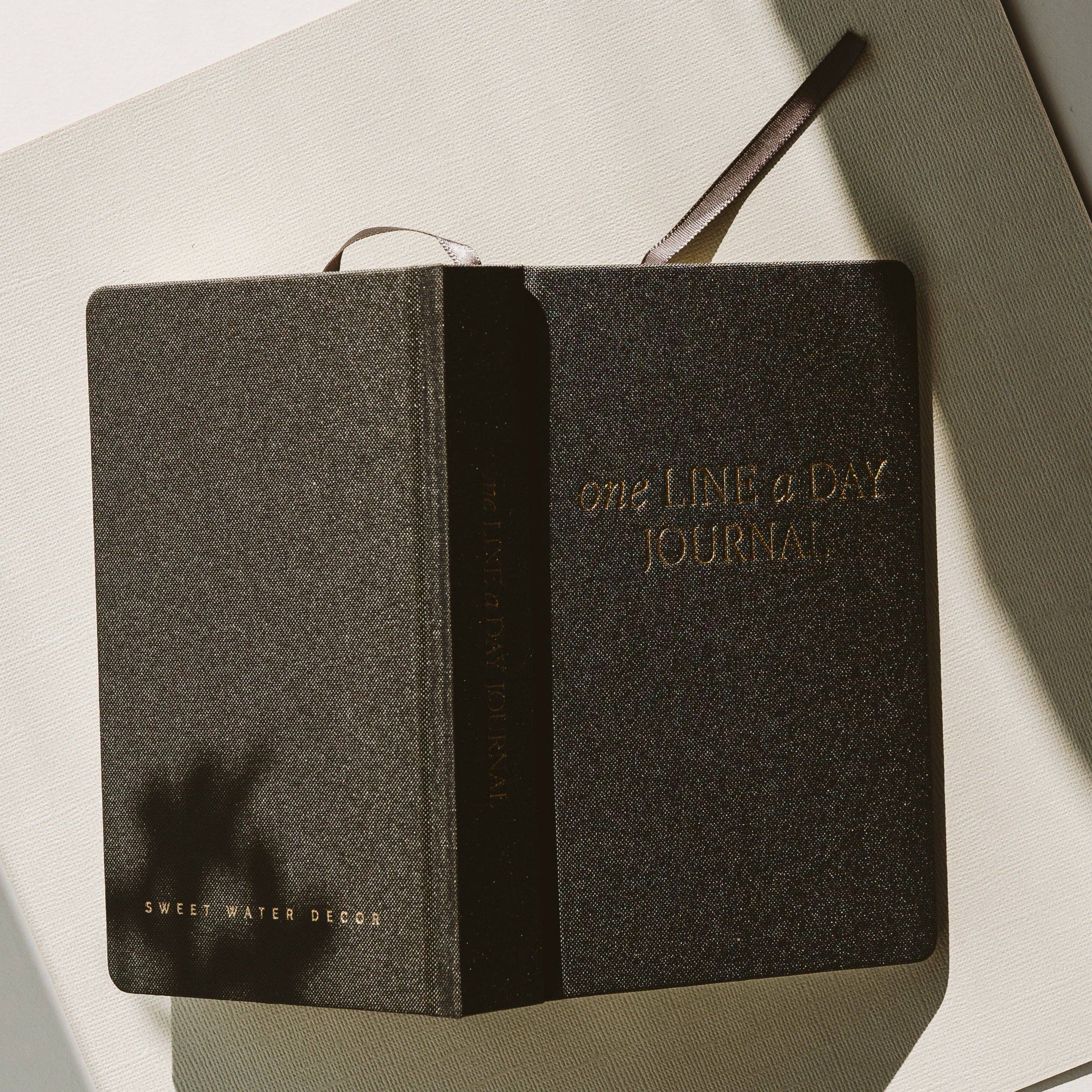 Sweet Water Decor - Wholesale Journal/Diary - One Line A Day Fabric Journal - Stationery Gifts6