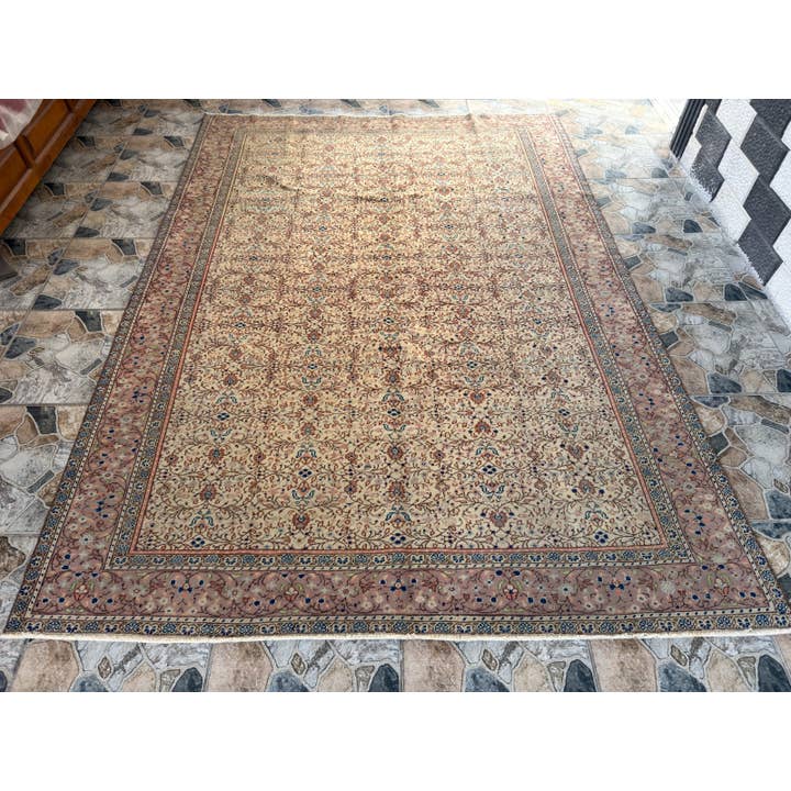 Tapis en laine fait main - vintage turc - 6 x 9 pieds pour la vente par Oushak Rugs