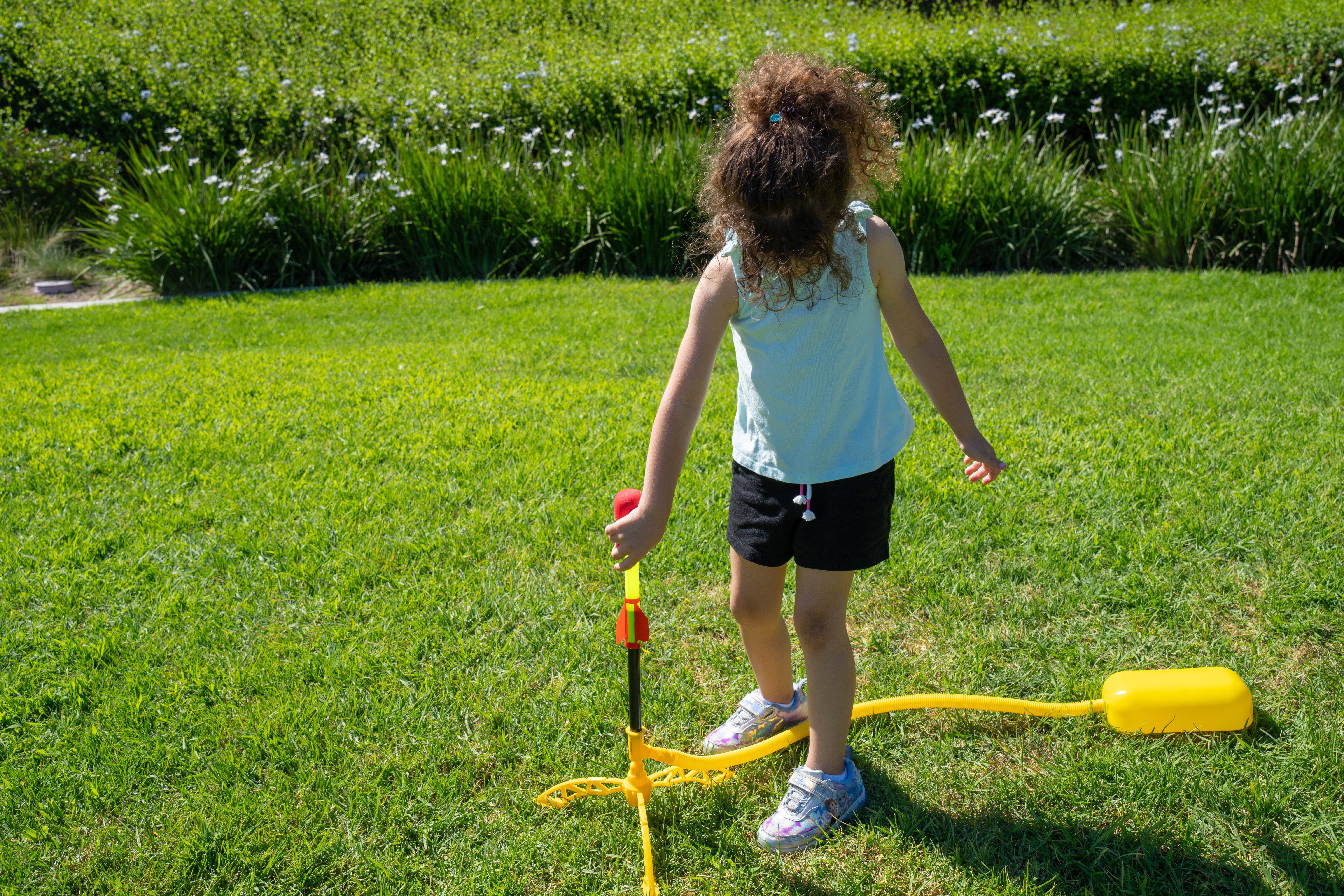 Stomp Rocket - Wholesale Toy Set - Kids - Ultra Stomp Rocket Kit - 4 Rockets4