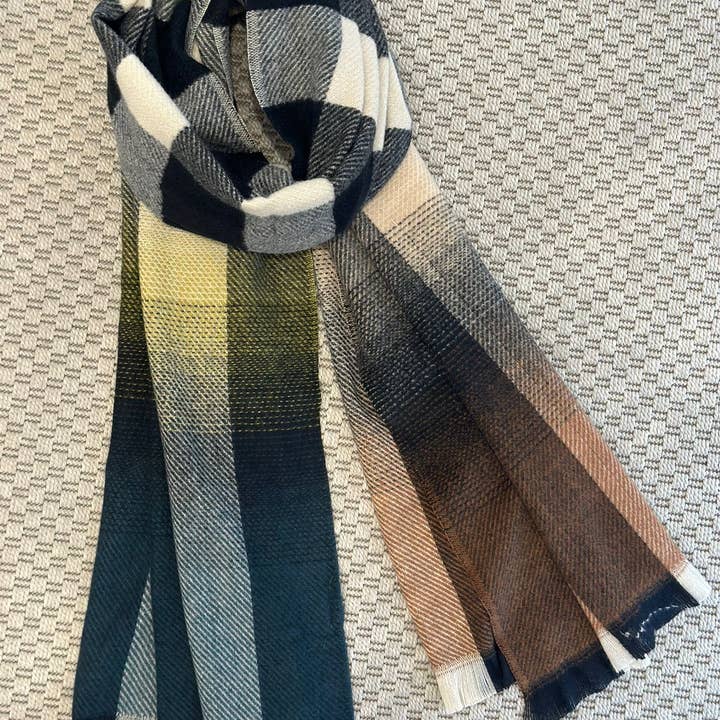 ADORA - Wholesale Scarf - Women's - Shaded Plaid Scarf