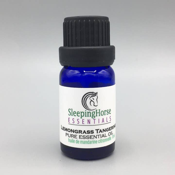 Olio essenziale puro · Lemongrass & Tangerine per la vendita all'ingrosso da parte di Sleeping Horse Essentials