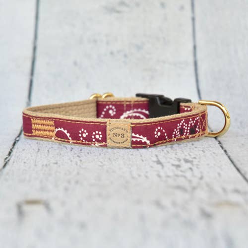 Collare a bandana in mattoni da 3/4» per la vendita all'ingrosso da parte di Finnegan’s Standard Goods