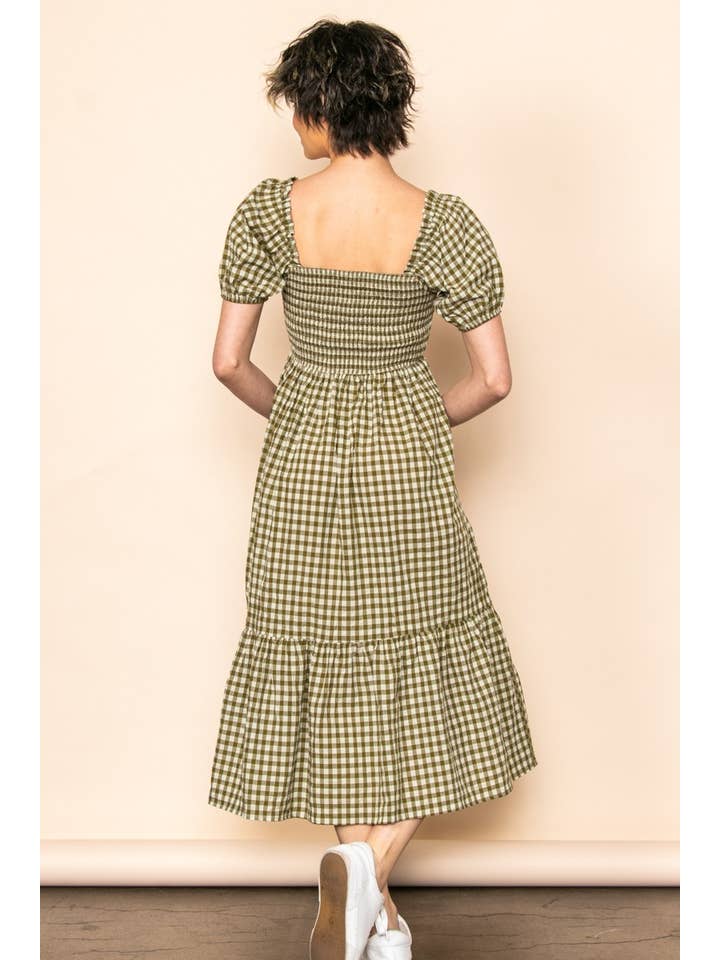 Elloh Collection - Wholesale Dress - Women's - Gingham Puff Sleeves Smocked Chest Midi Dress with Pockets4