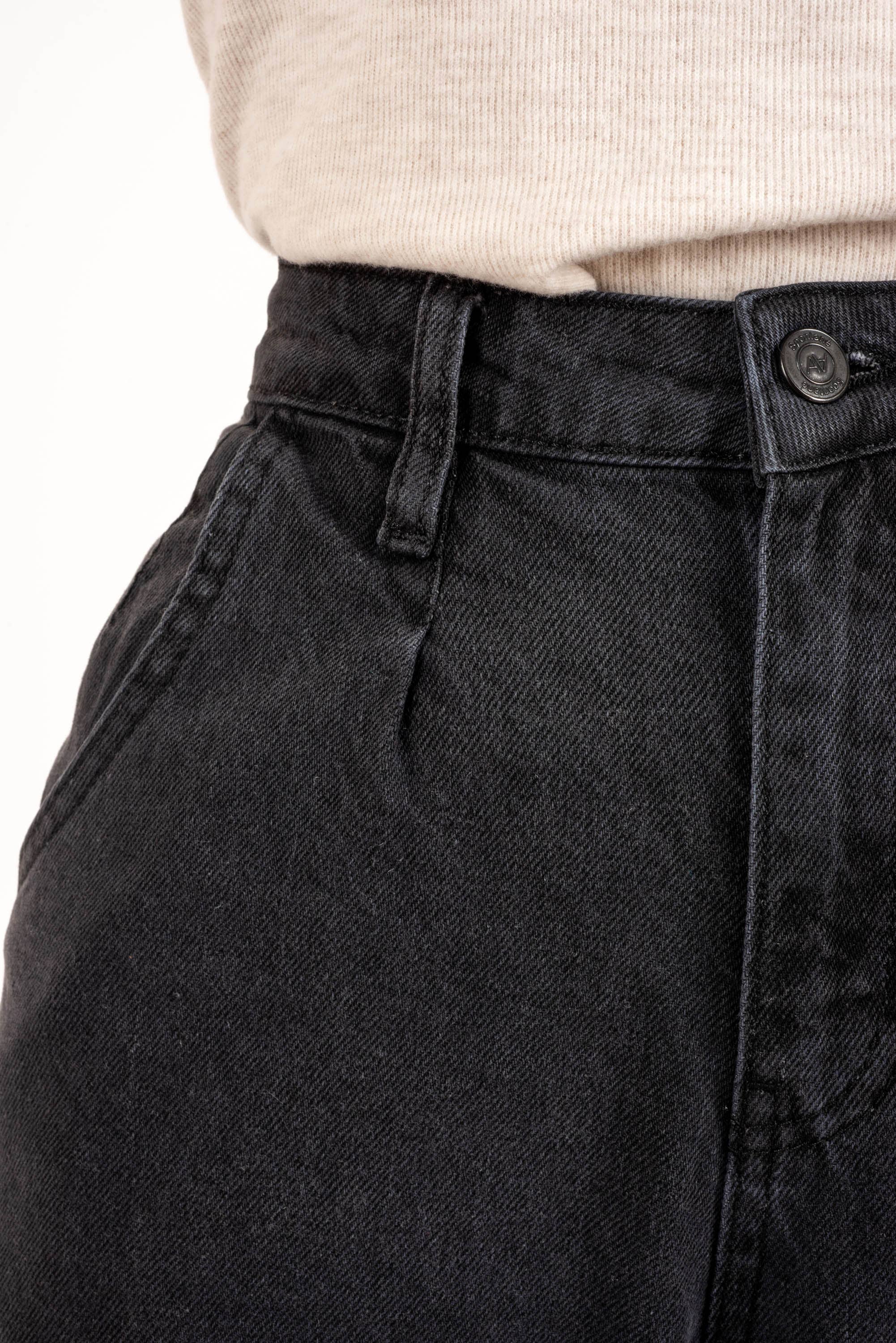 SPONTANÉ - Wholesale Jeans - Women's - Slouchy jeans - stylish and comfortable - CasualChic Denim7