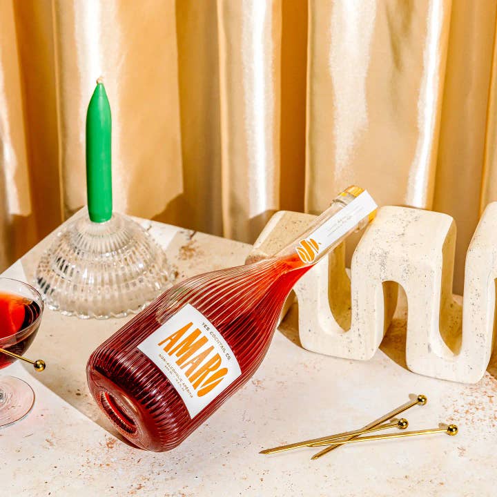 Yes Cocktail Co - Wholesale Non-Alcoholic Aperitif/Mocktail - NEW Amarø Non Alcoholic Botanical Spirit Aperitif 4