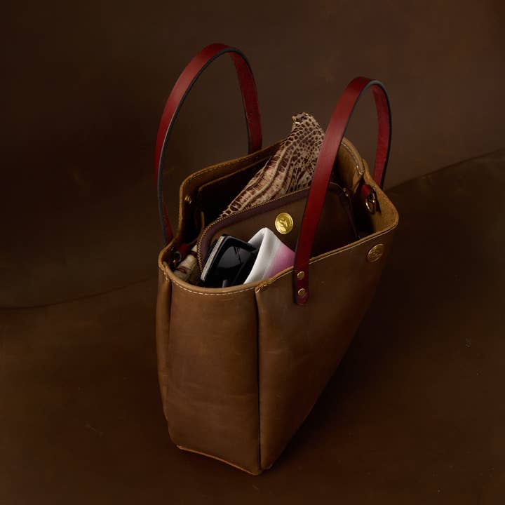 SouthLife Leather Goods - Wholesale Top Handle Bag - Women's - The Small Bucket Bag4