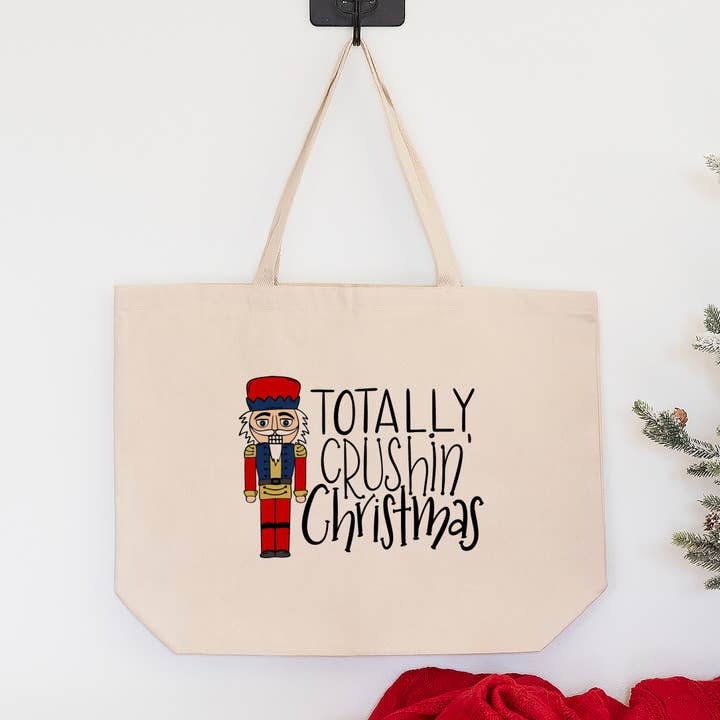 Sac fourre-tout Casse-noisettes Totally Crushin Christmas, 2 tailles pour la vente par Love You a Latte Shop