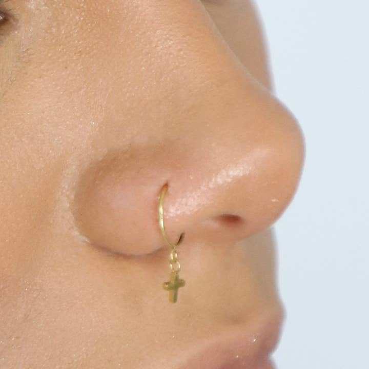 Jungfrau-Marien-Nasenring für den Großhandel von Tresor