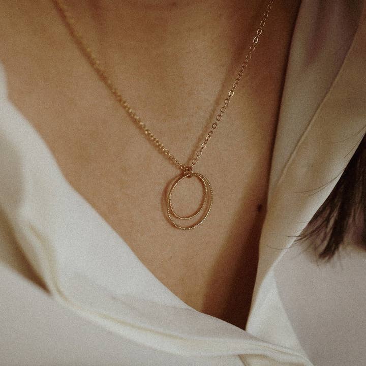 Kariboobijoux - Wholesale Pendant/Charm Necklace - Eléna nude necklace1