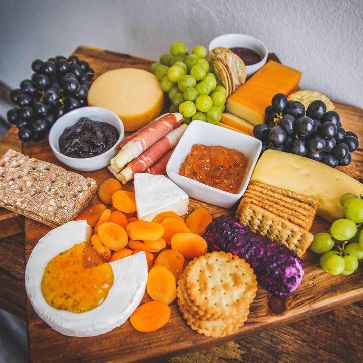 Southern Roots Sisters - Wholesale Jam/jelly - Charcuterie Size Peach Pepper Jam1