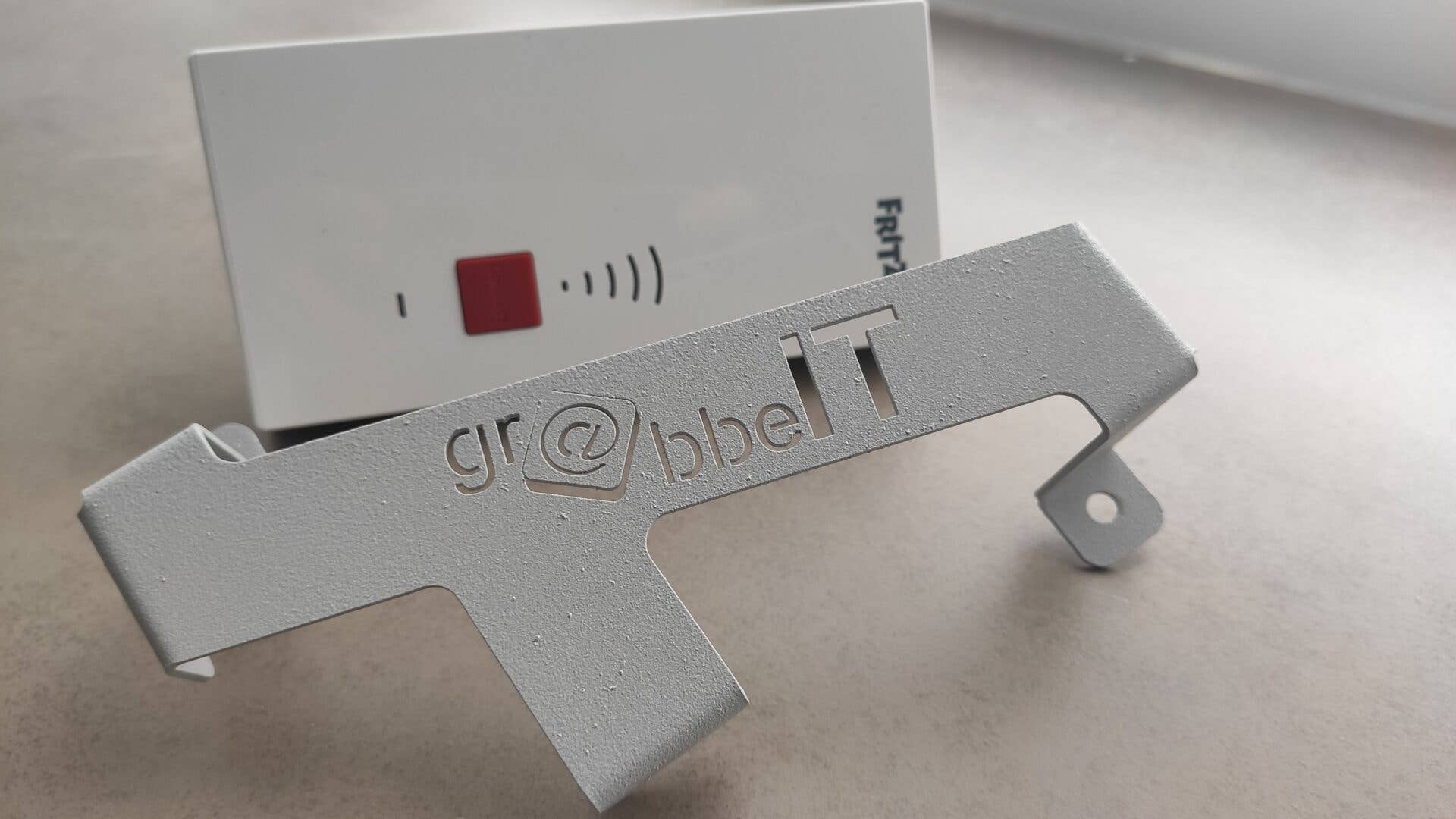 GrabbeIT - Wholesale Wall Hook - Anti-theft device AVM Fritz! Repeaters 24003