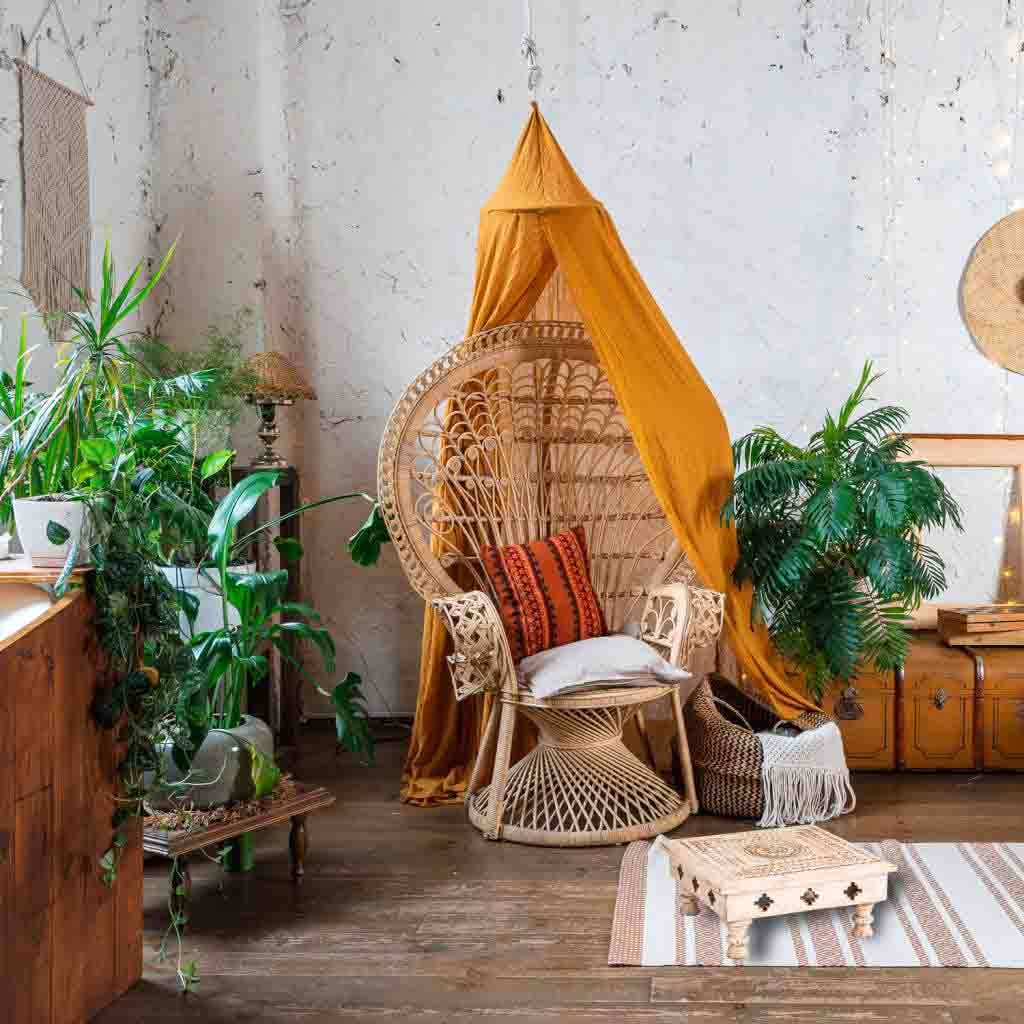 Creaciones Meng - Vendita all'ingrosso Tavolini - Tavolino da caffè in legno intagliato con finitura artigianale1