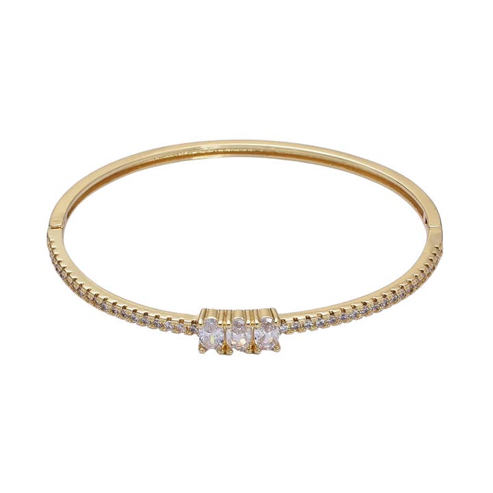 Bracelet en or délicat avec triple pierre Cz claire ✦ BR-21WA1756 pour la vente par Simply Jewels