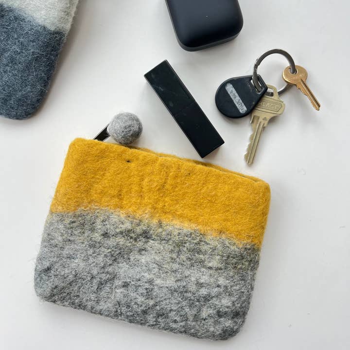 Zora Botanica - Wholesale Coin Purse - Women's - Color Block Wool Felt Coin Purse5