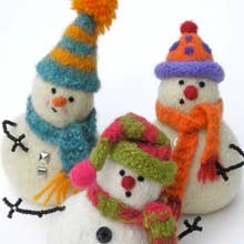 Woolly Snowbaby booklet for wholesale by Marie Mayhew Designs