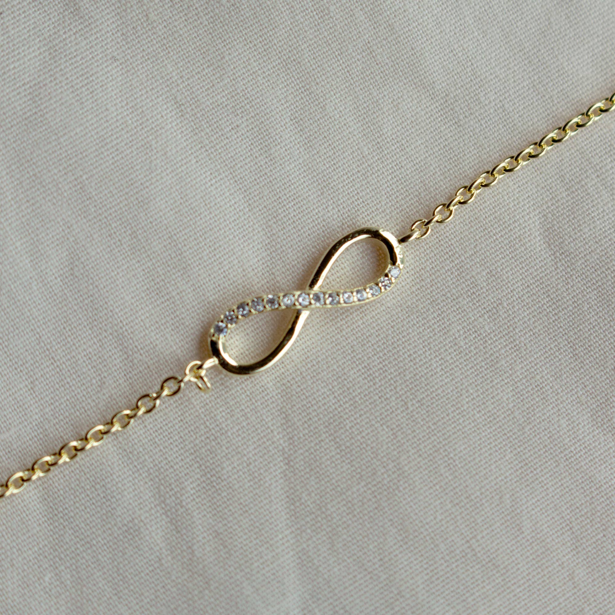 Aurora Jewels – wholesale Link & chain bracelet – Half CZ Infinity Bracelet8