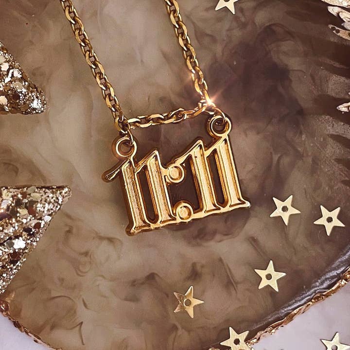 Lilly Baik – wholesale Pendant/charm necklace – 11:11 Charm Necklace
