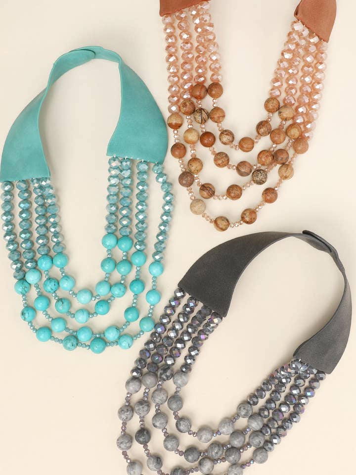 COLLIER EN BOIS À COUCHES ET FACETTES AVEC PERLES EN SIMILICUIR MAGNÉTIQUE pour la vente par anbfashion