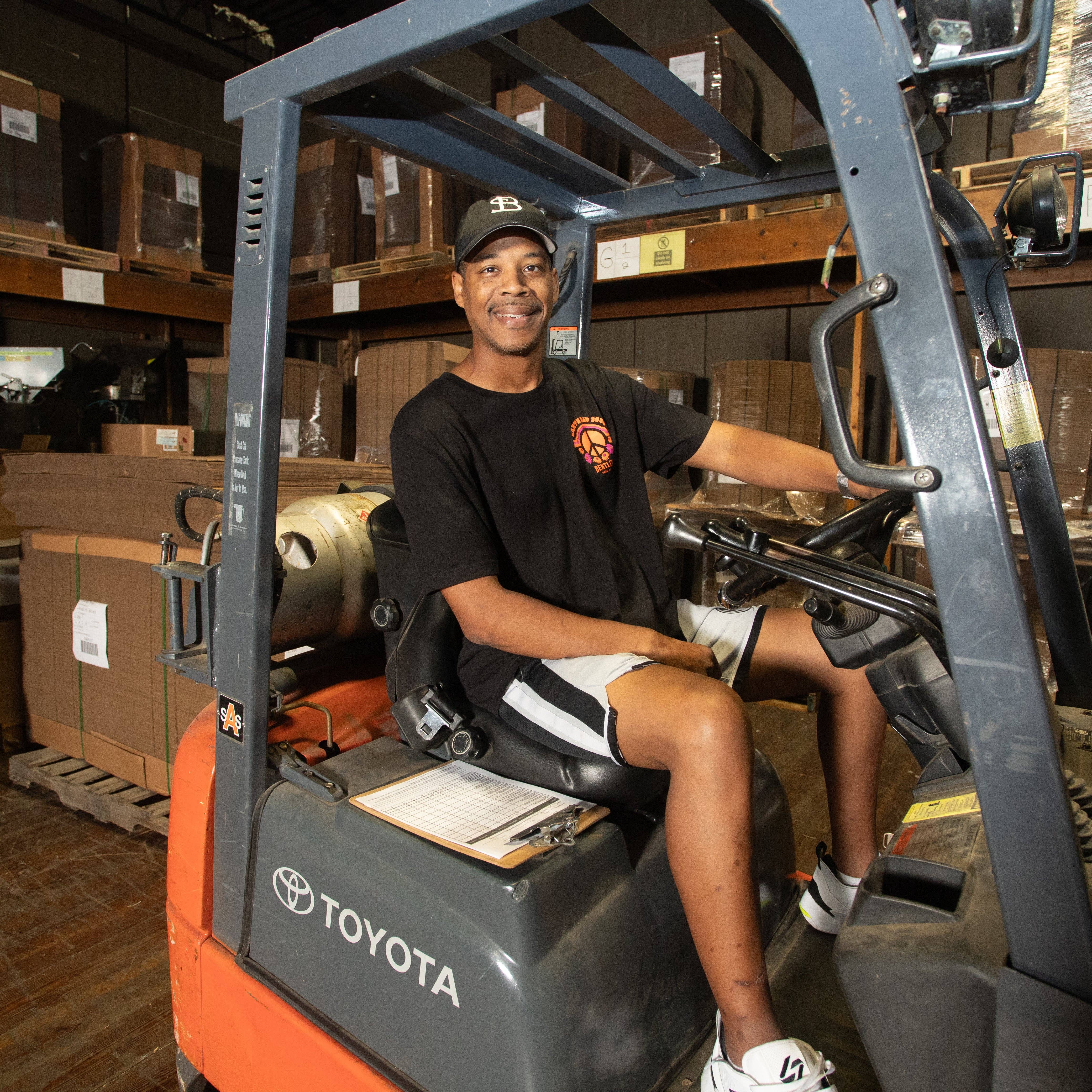 Bentley Seed Co. - Wholesale Retailer Display Stand/Case - Bulk 250 Piece Vegetable Seed Packets3