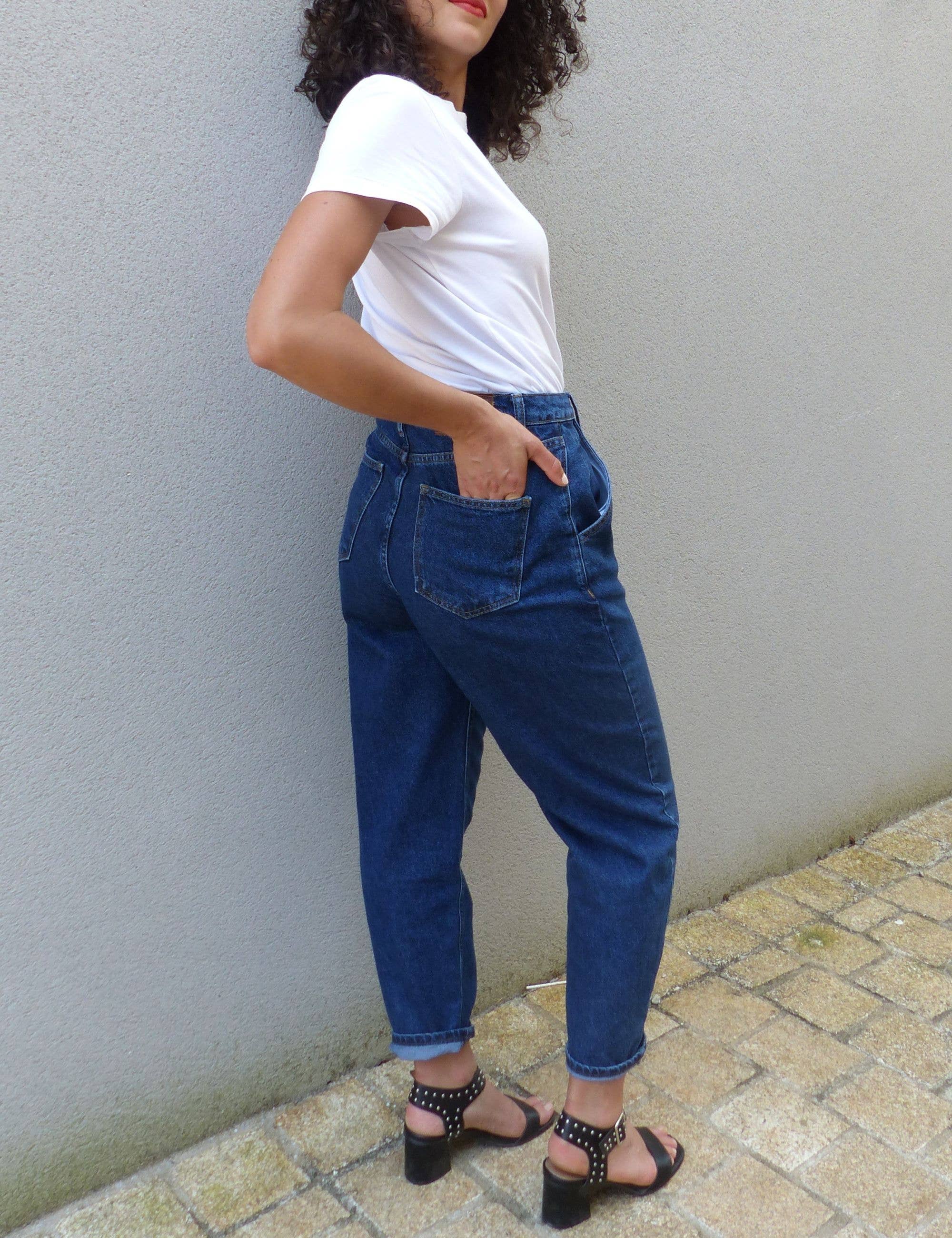 Blue Slouchy jeans - Stylish and comfortable - CasualChic Denim for wholesale on Faire3