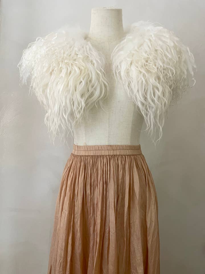 HoogaHooga - Wholesale Fur/Faux Fur Coat - Women's - Icelandic Sheepskin Furry