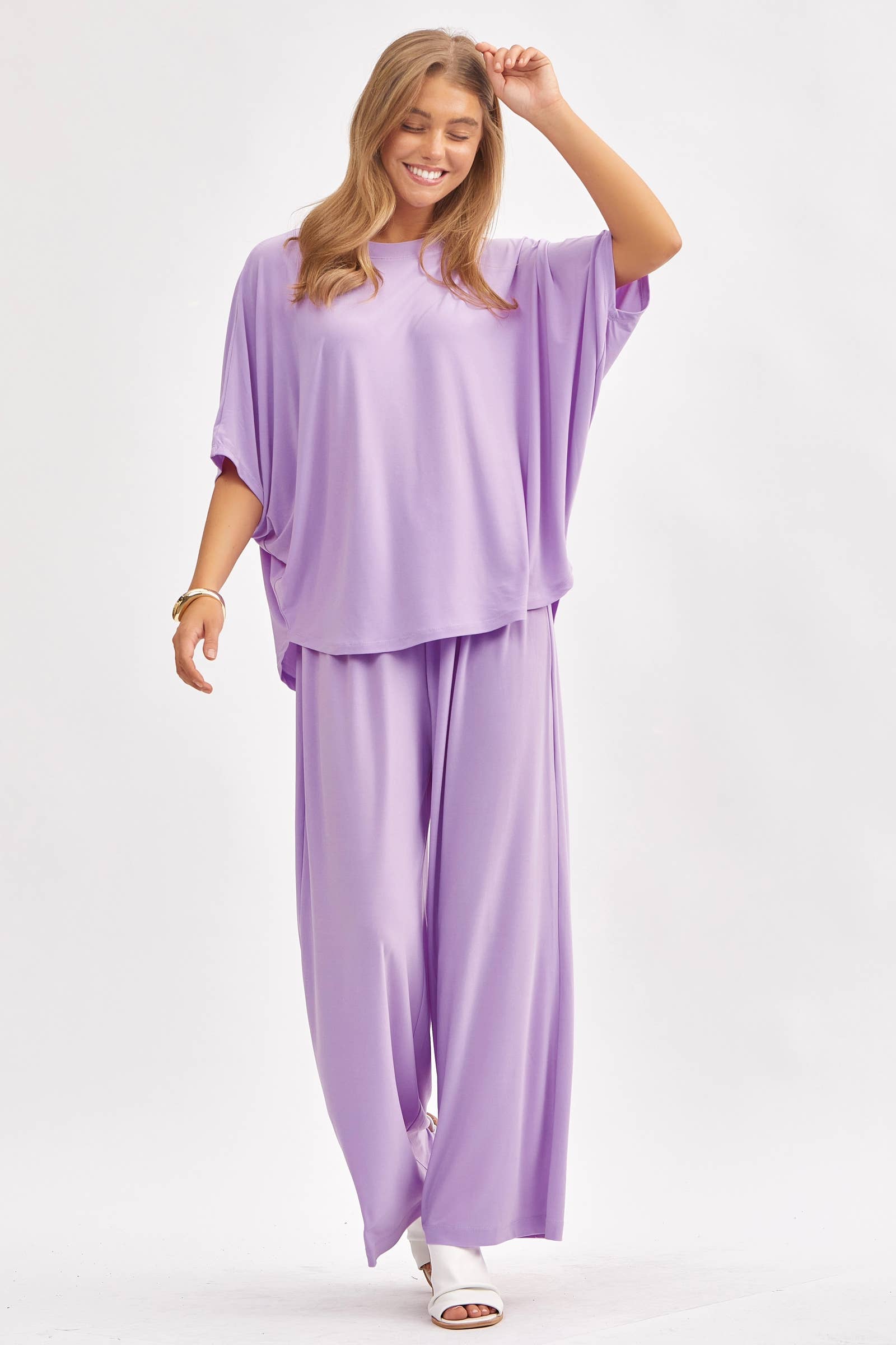 Dear Scarlett - Vendita all'ingrosso Completo top e pantaloni (NON loungewear) - Donna - Completo fluido con top ampio stile poncho e pantaloni larghi TRVSET-COASTAL15