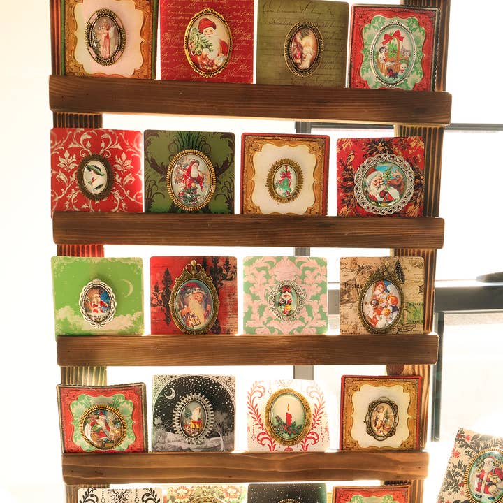 Asunder Bazaar - Wholesale Brooch - 20pc Vintage Christmas Brooches on Cards 17