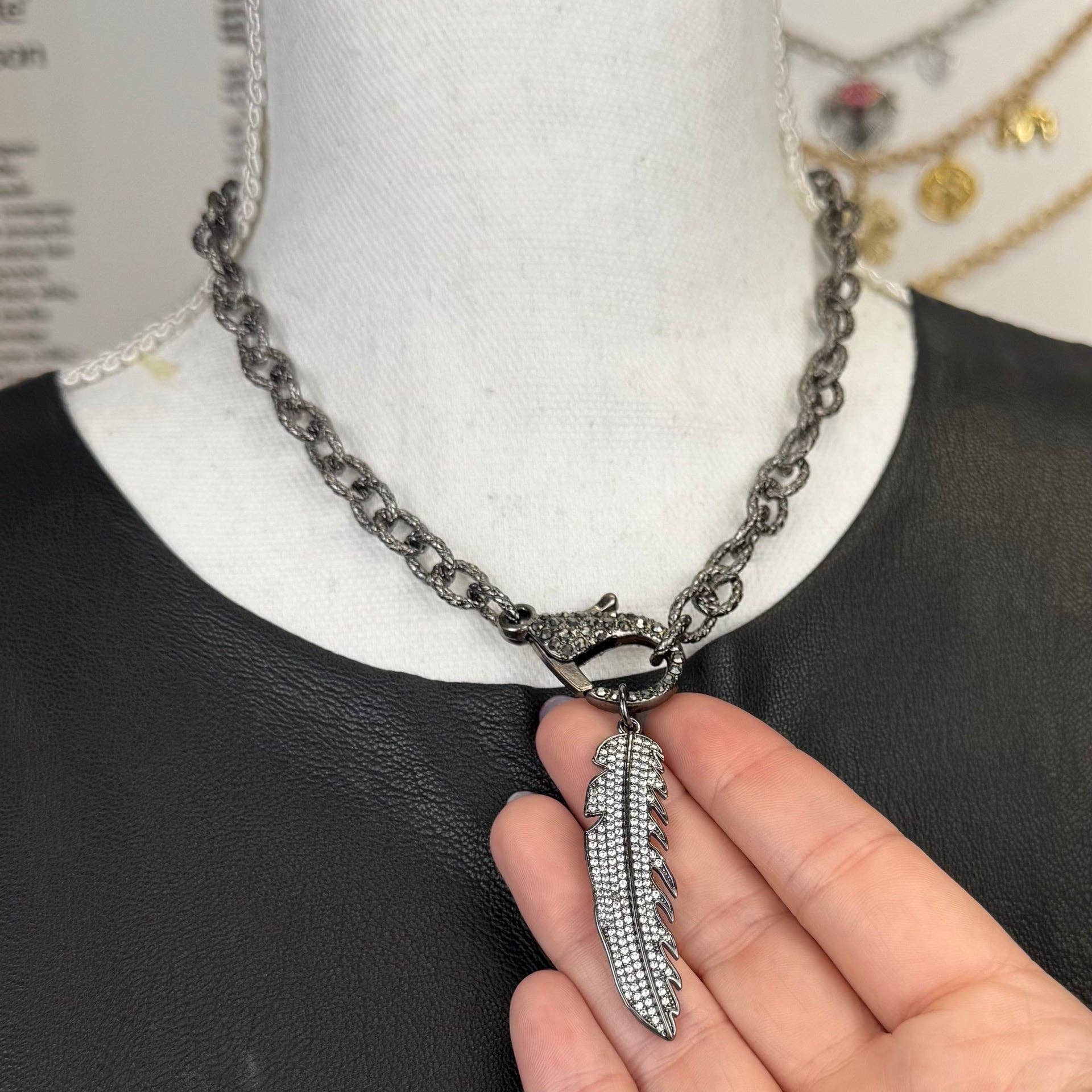 Love, Lisa - Wholesale Individual Charm/Pendant - Feather Charm
6