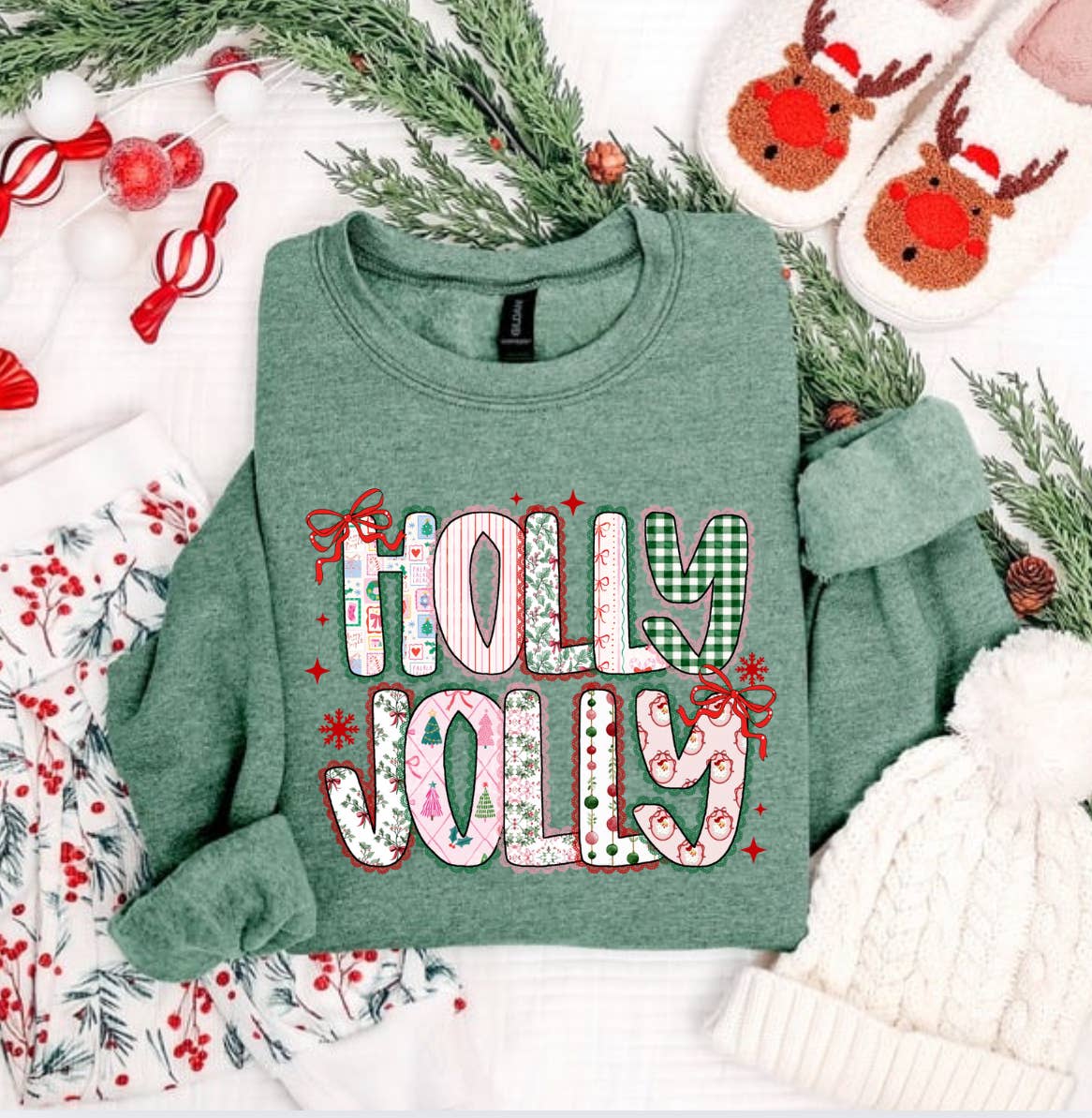 Posh Magnolia Boutique – wholesale Graphic sweatshirt – Women’s – Holly Jolly Women's Coquette Festive Christmas Sweatshirt2