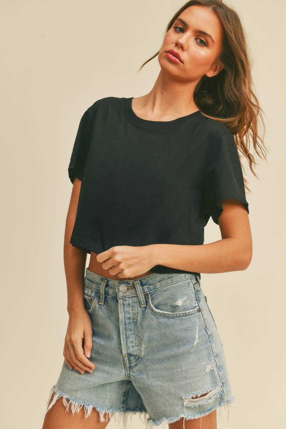 Honestee - Wholesale T-Shirt - Women's - Blank Short Cropped T-Shirt7