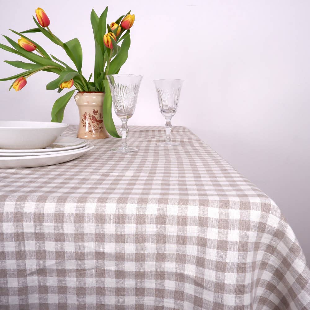 NorraVilla - Wholesale Tablecloth - Linen Tablecloth Classic Check Natur - Washed3