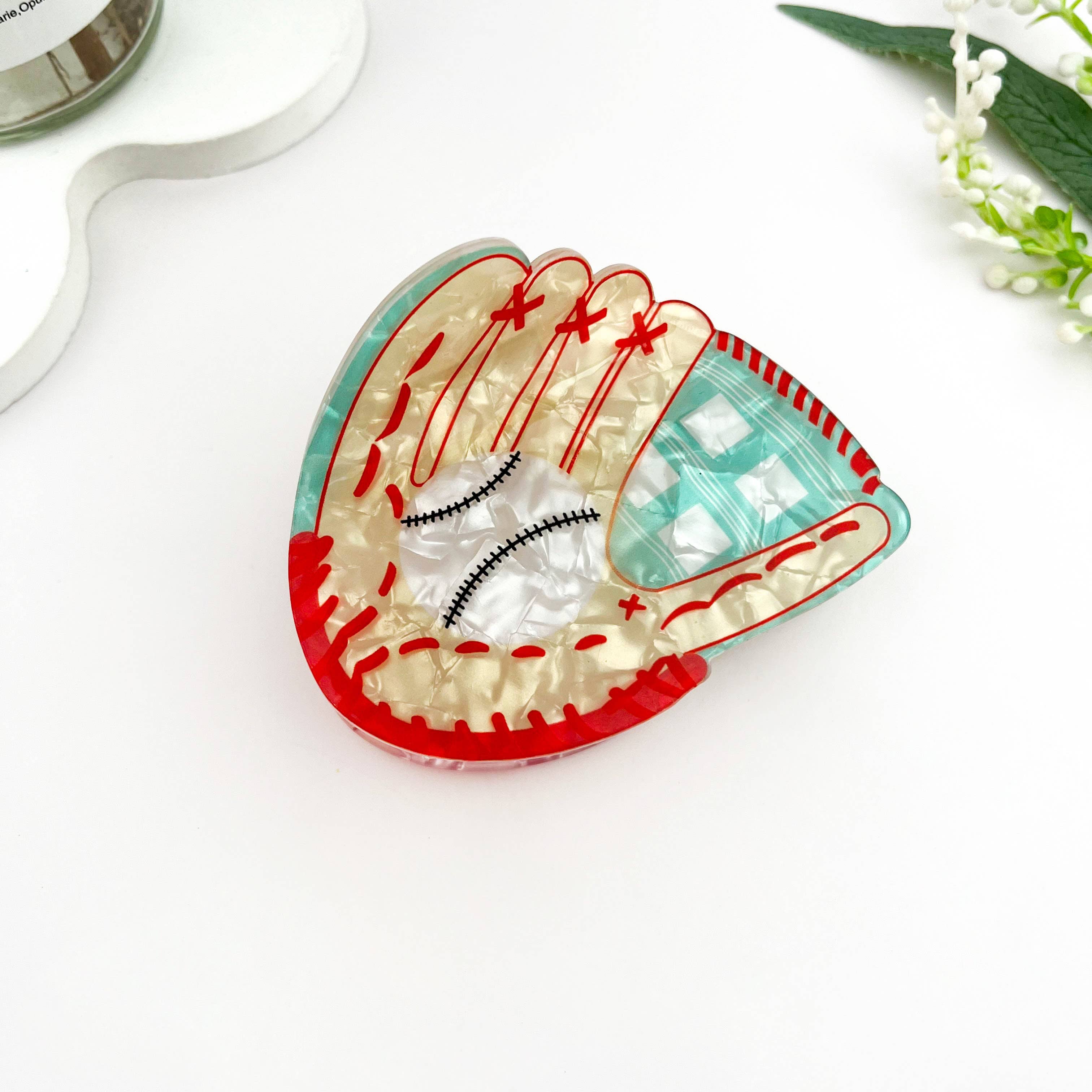 mildstyles - Wholesale Hair Clip - Women's - ⚾ Baseball Glove Print Claw Clip – Sporty & Fun Hair Clip7