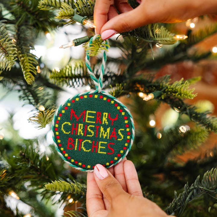 Furbish Studio – Ornamento por atacado – Ornamento de Bordado - Feliz Natal, Cabrões3
