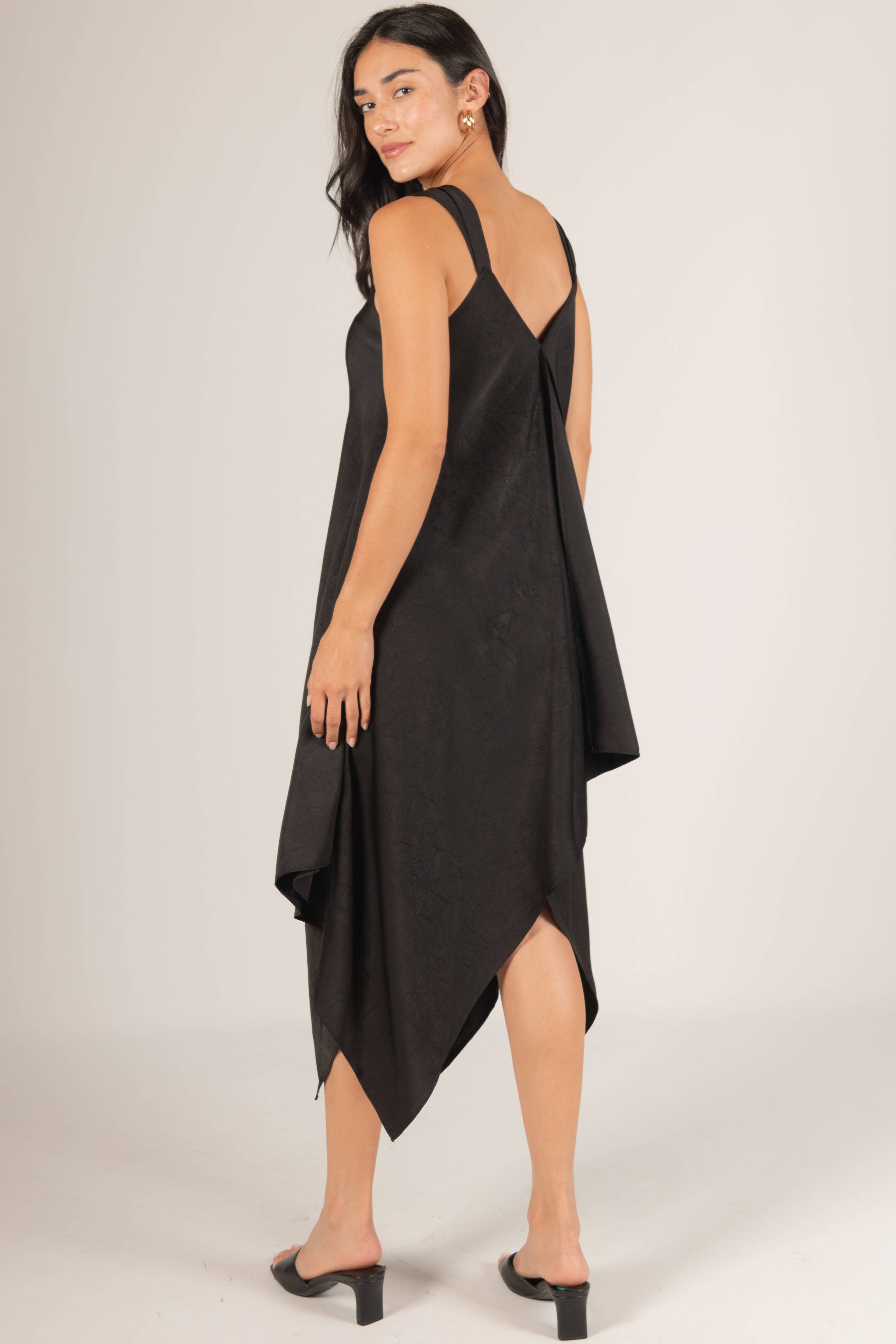Before You Collection - Wholesale Dress - Women's - Textured Satin V-Neck Sharkbite Hem Dress10