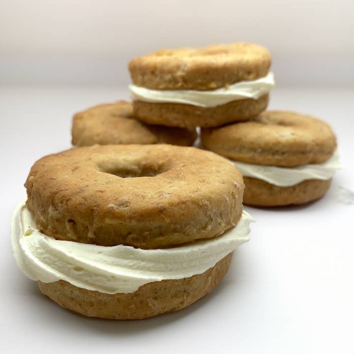 RKR Biscuits - Wholesale Pet Treats - Dog - Dogels with "Cream Cheese" Organic Dog Cookie
