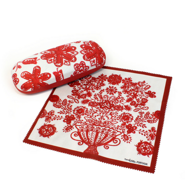 Terra Lusa - Wholesale Eyewear Cases & Holders - Women's - Guimarães Embroidered Glasses Box4
