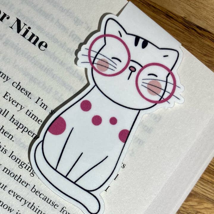 Cute Cat Magnetic Bookmark for wholesale by My LuElla
