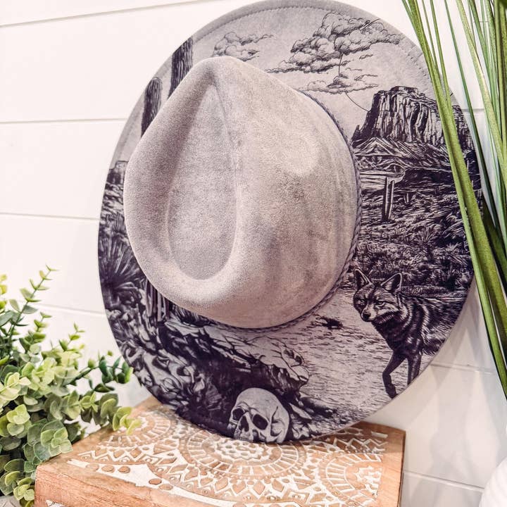 Willie & Dolly Designs - Wholesale Fedora - Women's - Engraved Desert Scene Hat