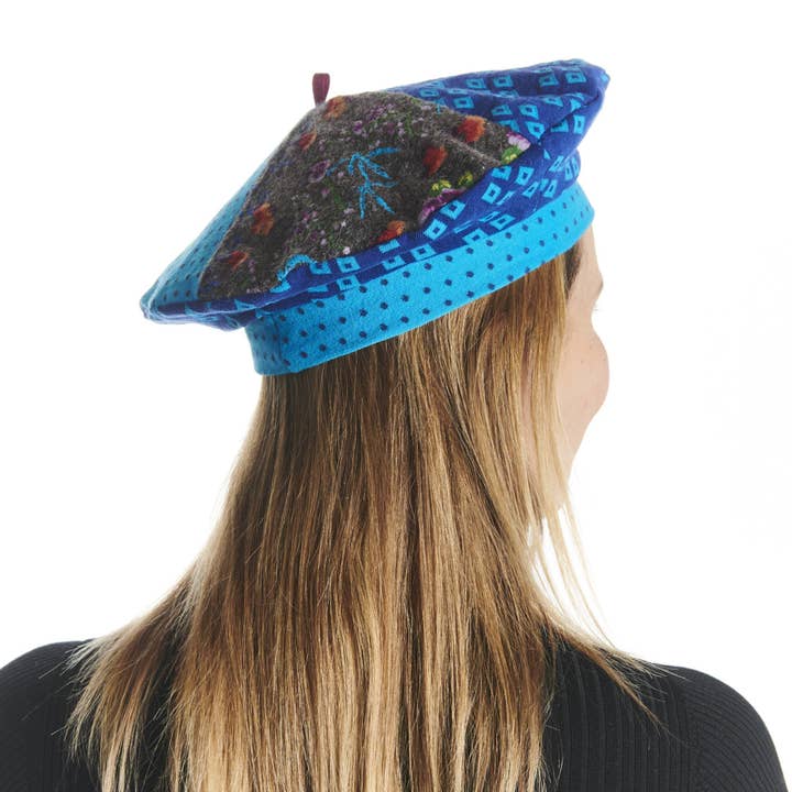 Bamboo beret for wholesale by FIL DE JOUR