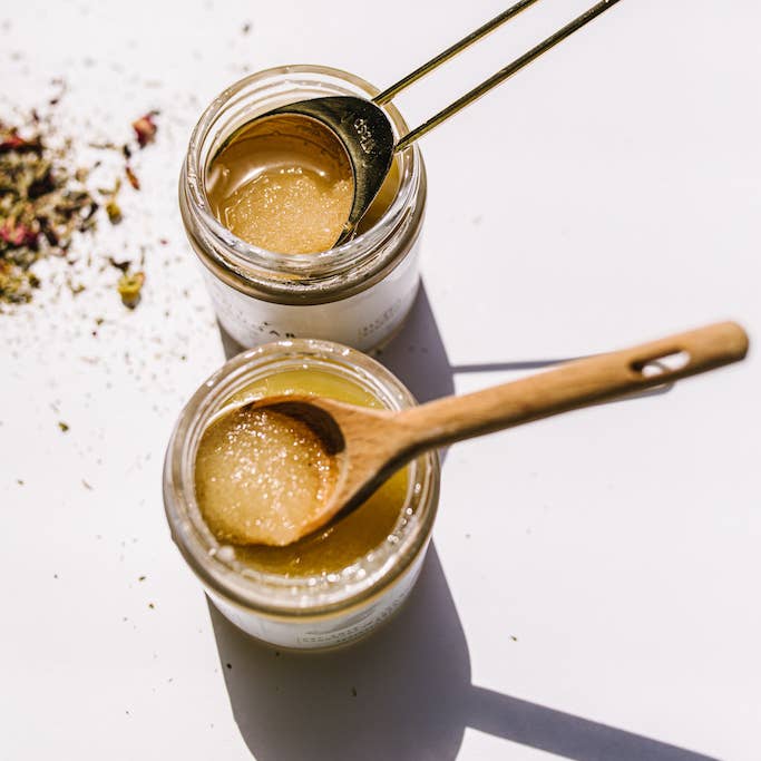 Apothecary Co. - Wholesale Body Scrub/Exfoliant - Coconut + Vanilla Sugar Body Scrub