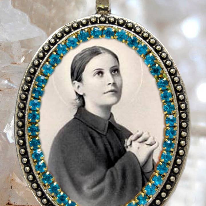 MariaSantissimaShop - Venta al por mayor Collares con colgantes/abalorios - St. Gemma Galgani - Patrona de estudiantes; farmacéuticos; paracaidistas y paracaidistas; pérdida de padres; lesiones de espalda y dolores de cabeza/migrañas