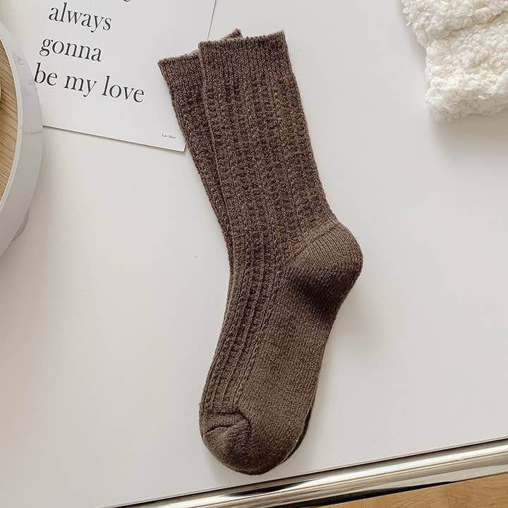 ACCITY - Wholesale Socks - Women's - SIMPLE AND VERSATILE FASHIONABLE MID-CALF SOCKS_CWMS1069