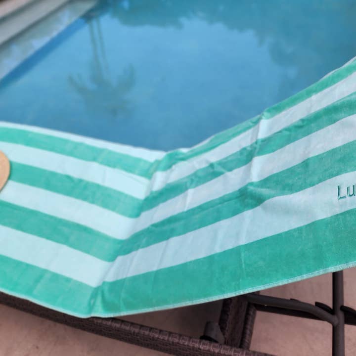 Towels Outlet - Wholesale Beach Towel - MAYA ISLAND Beach Towel, Pool Towels, Two Tone Stripe Cabana2